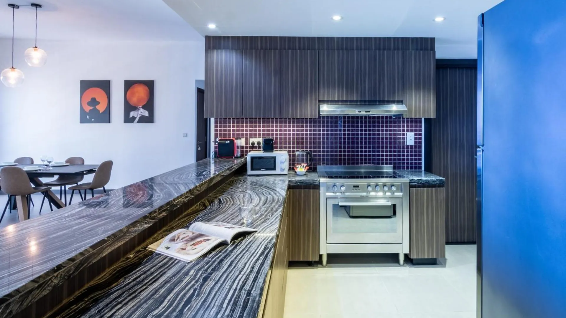 Sophisticated & Classy Stay At The Onyx Dubai